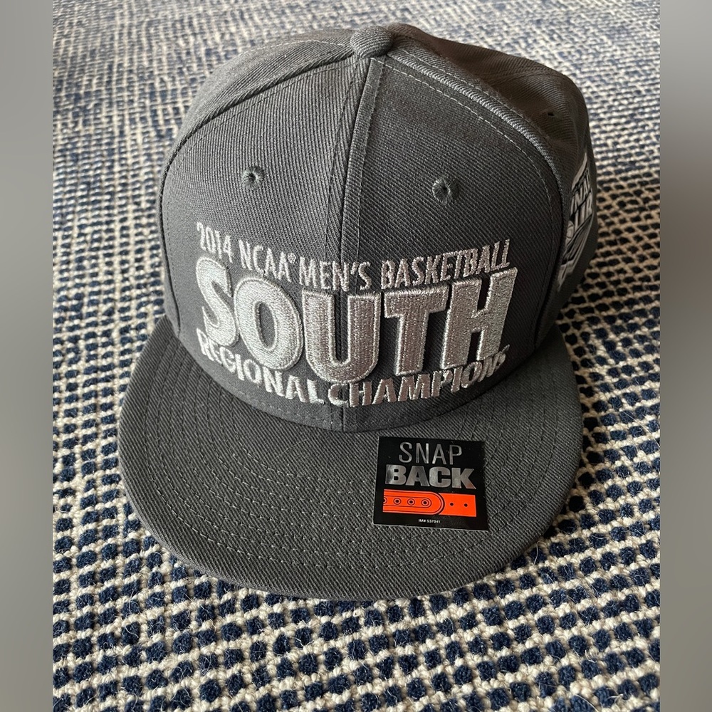 NWT NCAA Gators baseball hat